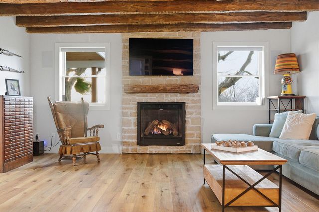 2800 S OLIVET RD, Columbia, MO 65201