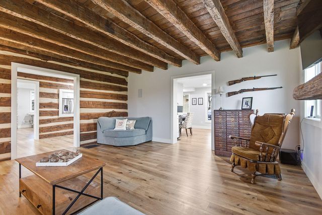 2800 S OLIVET RD, Columbia, MO 65201