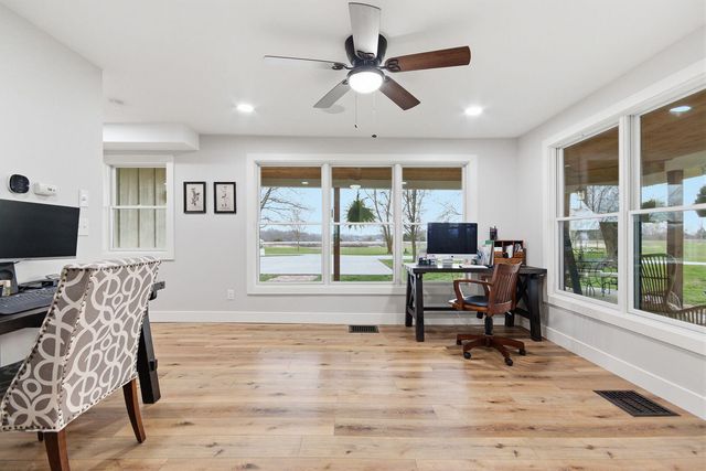 2800 S OLIVET RD, Columbia, MO 65201