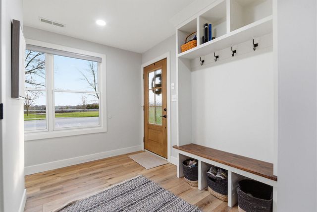 2800 S OLIVET RD, Columbia, MO 65201