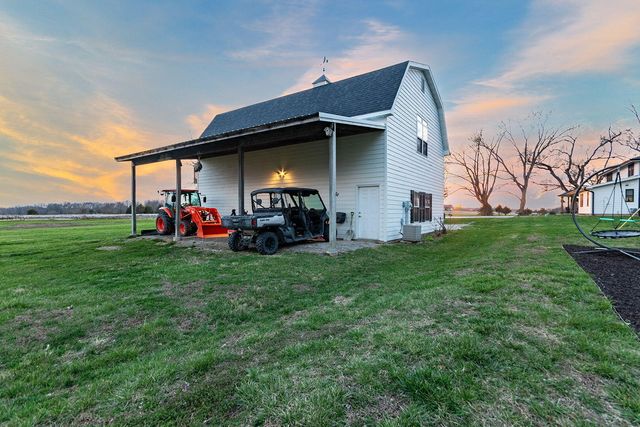 2800 S OLIVET RD, Columbia, MO 65201