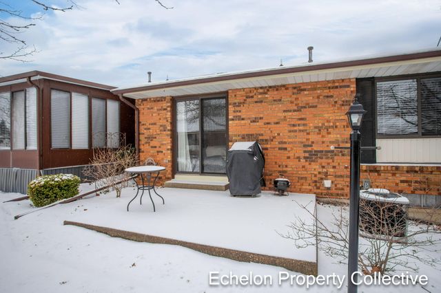 95 Old Mill Drive 5, Holland, MI 49423