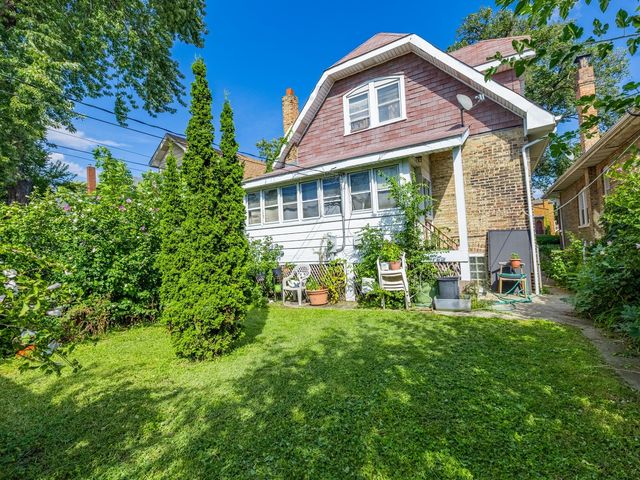 1824 S Austin Boulevard, Cicero, IL 60804