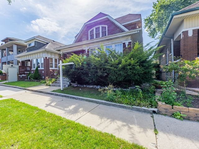 1824 S Austin Boulevard, Cicero, IL 60804