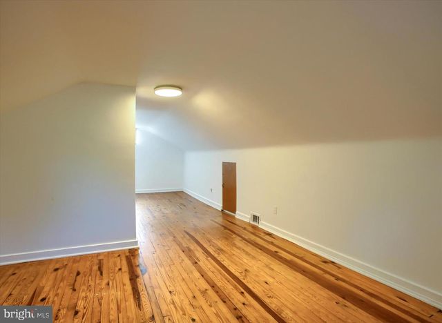 2400 LINGLESTOWN RD, Harrisburg, PA 17110