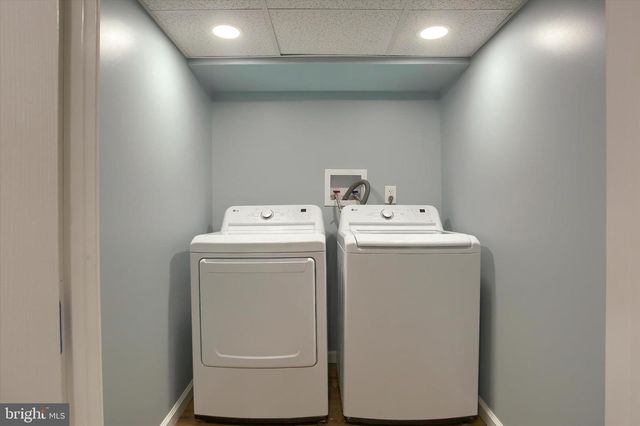 2400 LINGLESTOWN RD, Harrisburg, PA 17110