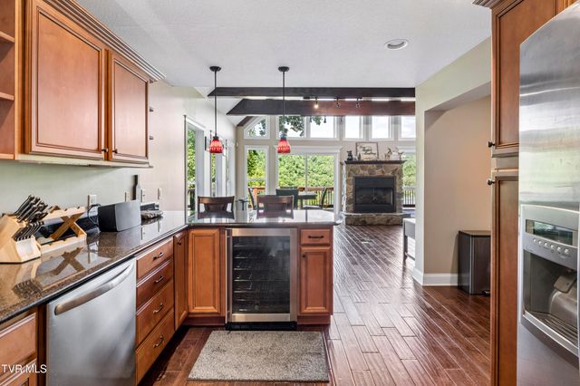162 Cable Hollow Road, Butler, TN 37640