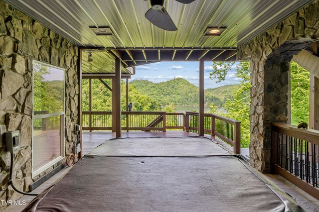 162 Cable Hollow Road, Butler, TN 37640