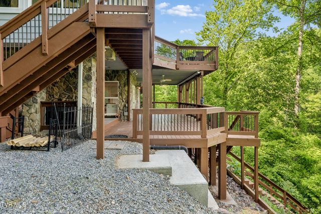 162 Cable Hollow Road, Butler, TN 37640