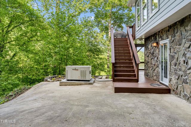 162 Cable Hollow Road, Butler, TN 37640