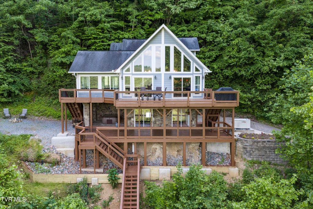 162 Cable Hollow Road, Butler, TN 37640