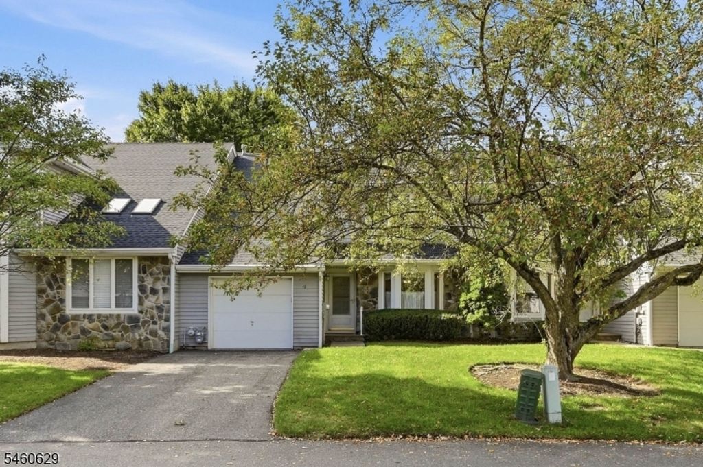 10 Matthew Rd, Wayne Twp., NJ 07470 — photo 2