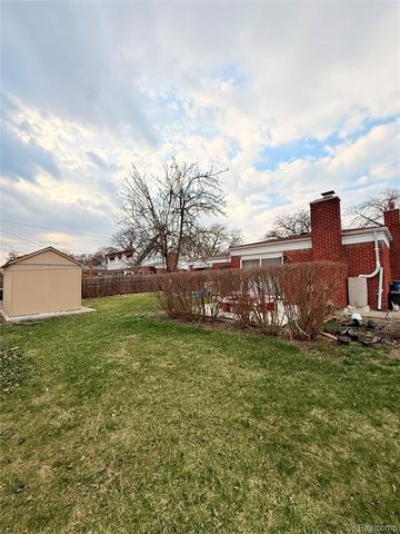 2630 Antonia Lane, Warren, MI 48091