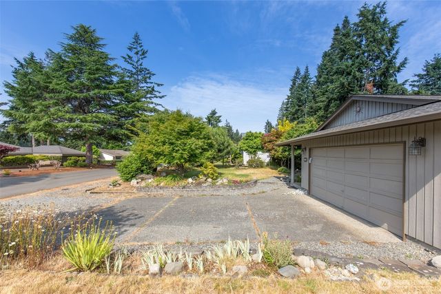 191 Sunland Drive, Sequim, WA 98382