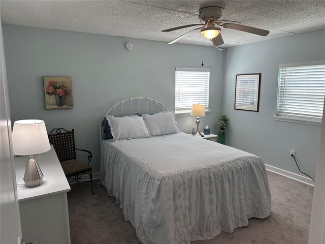 6930 PLACE DE LA PAIX 1A, South Pasadena, FL 33707