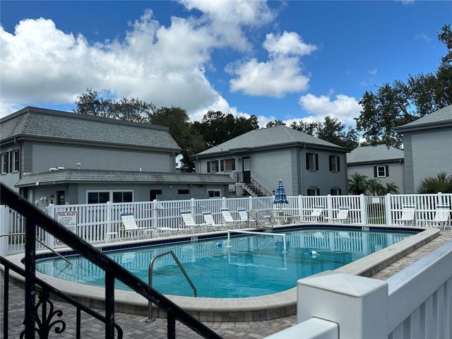 6930 PLACE DE LA PAIX 1A, South Pasadena, FL 33707