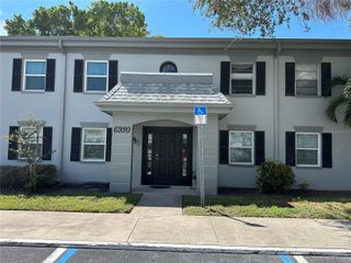 6930 PLACE DE LA PAIX 1A, South Pasadena, FL 33707