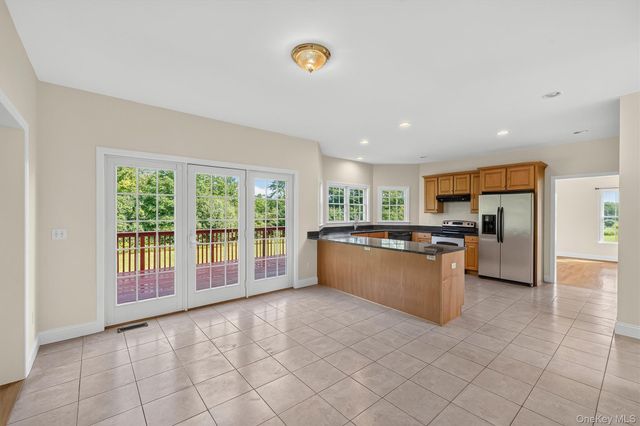 6 Dorian Way, Campbell Hall, NY 10916