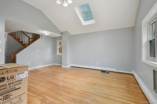 3546 Huguenot Avenue 2nd Floor, Bronx, NY 10475