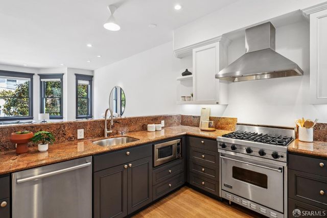 137 Randall Street, San Francisco, CA 94131