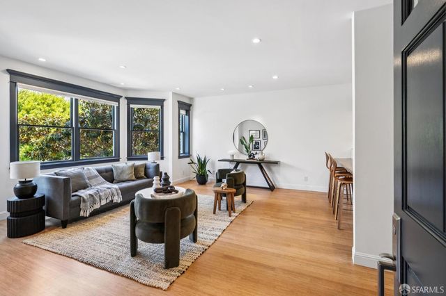 137 Randall Street, San Francisco, CA 94131