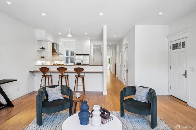 137 Randall Street, San Francisco, CA 94131