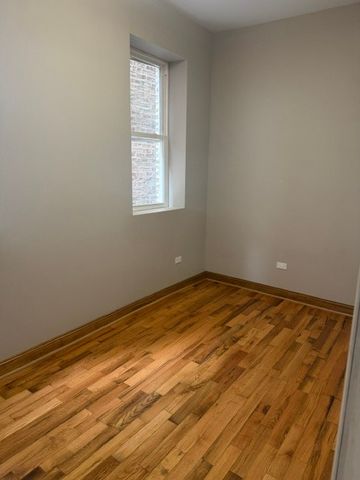 1921 S Saint Louis Avenue, Chicago, IL 60623