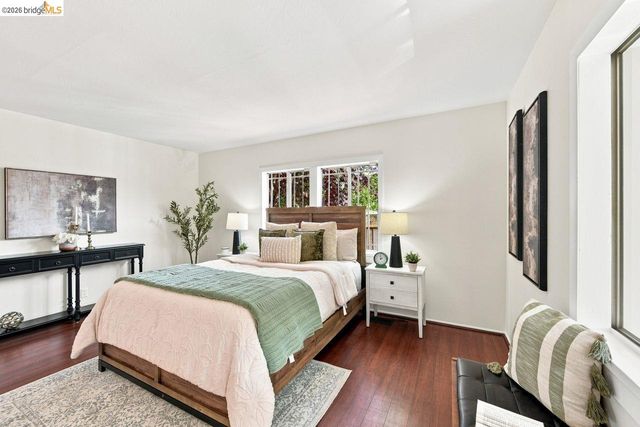 1028 57Th St, Oakland, CA 94608