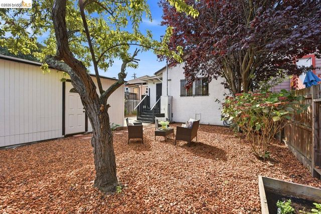 1028 57Th St, Oakland, CA 94608