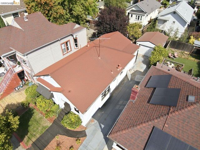1028 57Th St, Oakland, CA 94608