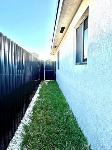 2421 NW 152nd Terrace, Miami Gardens, FL 33054