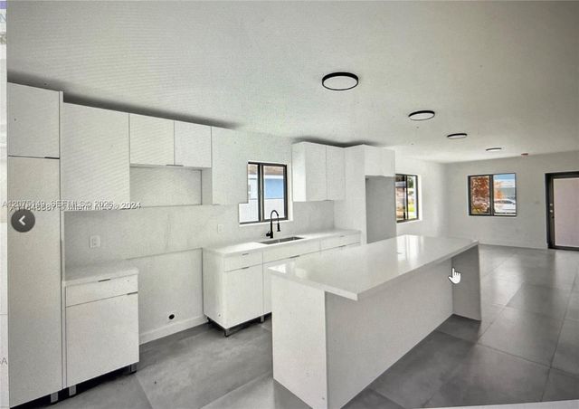 2421 NW 152nd Terrace, Miami Gardens, FL 33054
