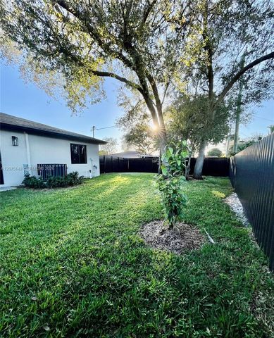 2421 NW 152nd Terrace, Miami Gardens, FL 33054