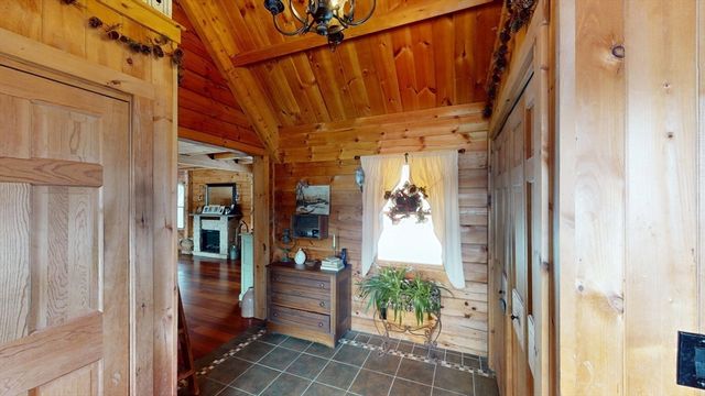 544 South Rd, Ashby, MA 01431