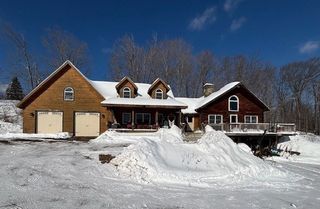 544 South Rd, Ashby, MA 01431