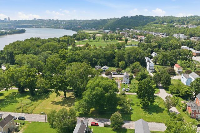 231 Worth Street, Cincinnati, OH 45226