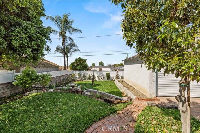 2905 North Myers Street, Burbank, CA 91504