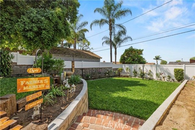 2905 North Myers Street, Burbank, CA 91504