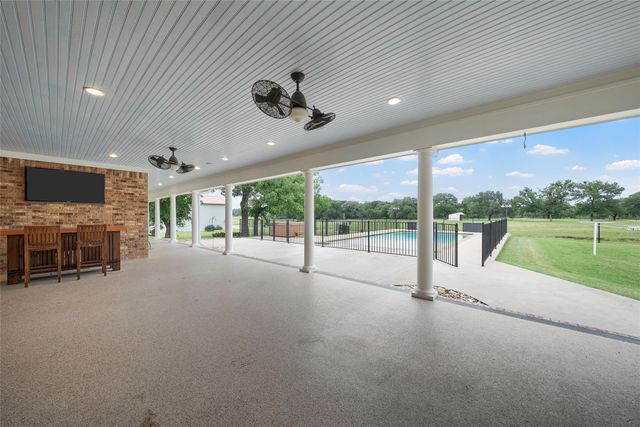 110 PR 3661 Road, China Spring, TX 76633