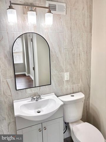 5355 N 16TH ST, Philadelphia, PA 19141