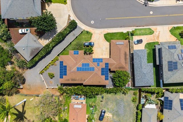 99 Honuea Pl, Kihei, HI 96753