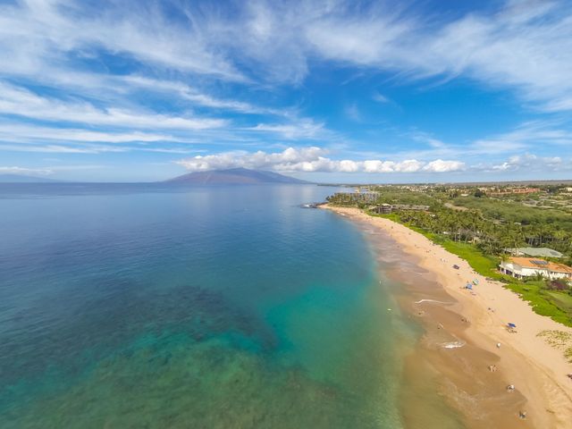 99 Honuea Pl, Kihei, HI 96753