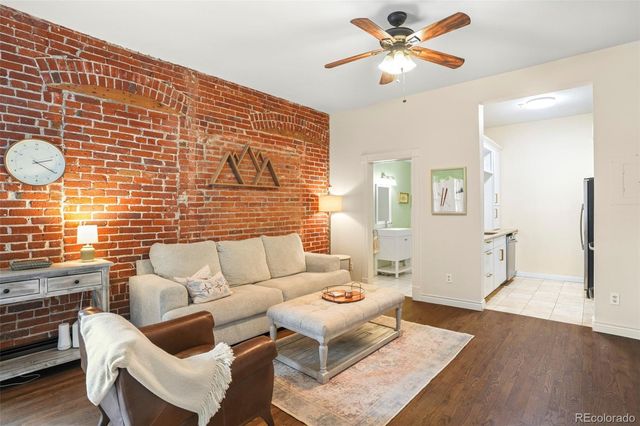 3249 W Fairview Place 111, Denver, CO 80211