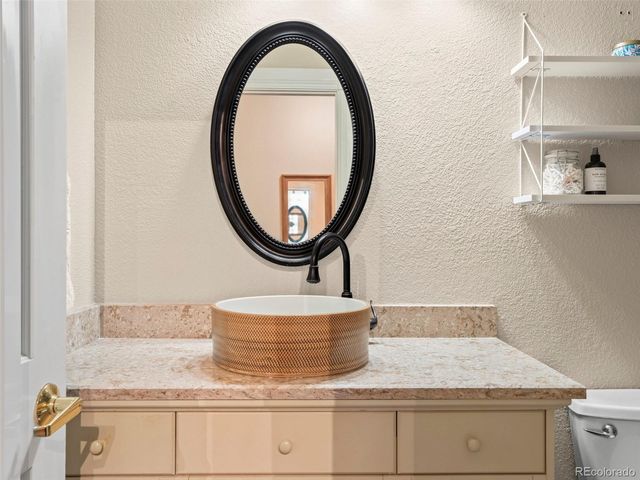 3249 W Fairview Place 111, Denver, CO 80211