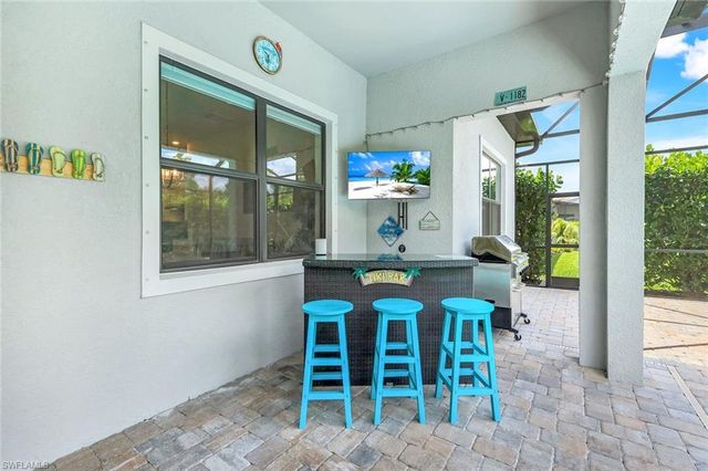 9368 Night Heron LN, Naples, FL 34120