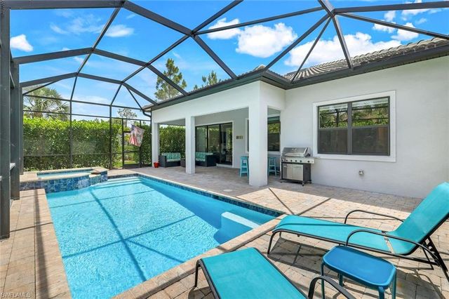 9368 Night Heron LN, Naples, FL 34120