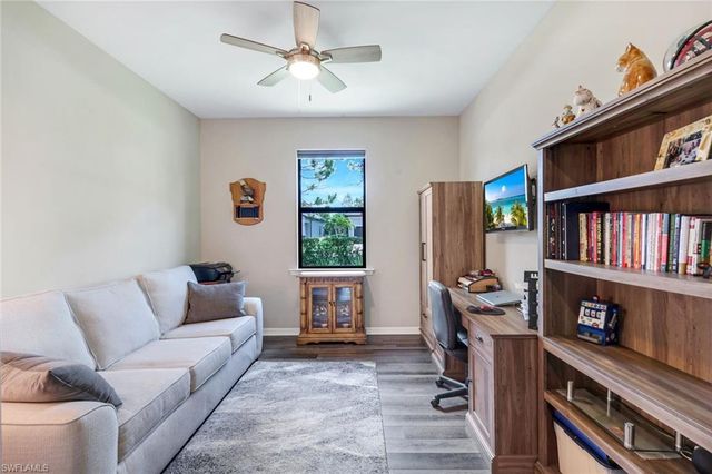 9368 Night Heron LN, Naples, FL 34120