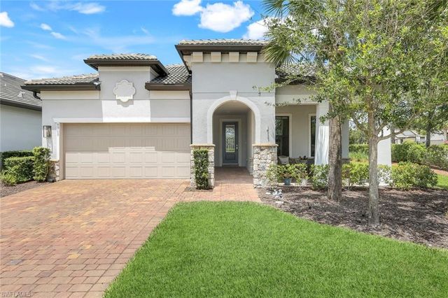9368 Night Heron LN, Naples, FL 34120