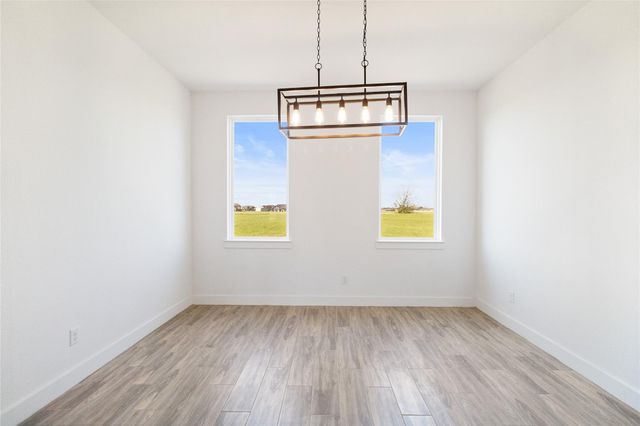 529 Longhorn Trail, Angleton, TX 77515