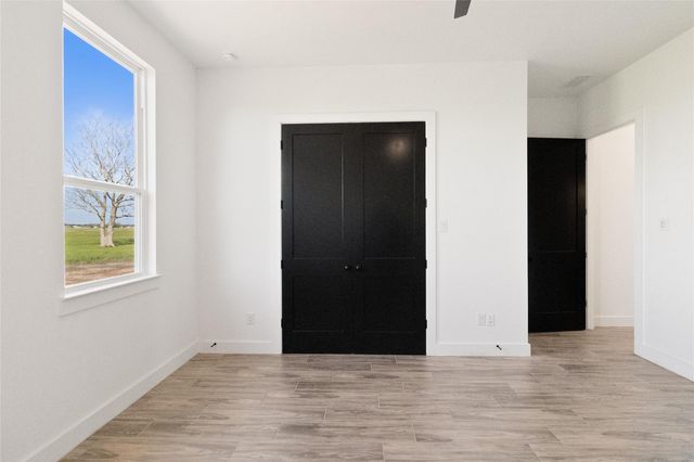 529 Longhorn Trail, Angleton, TX 77515